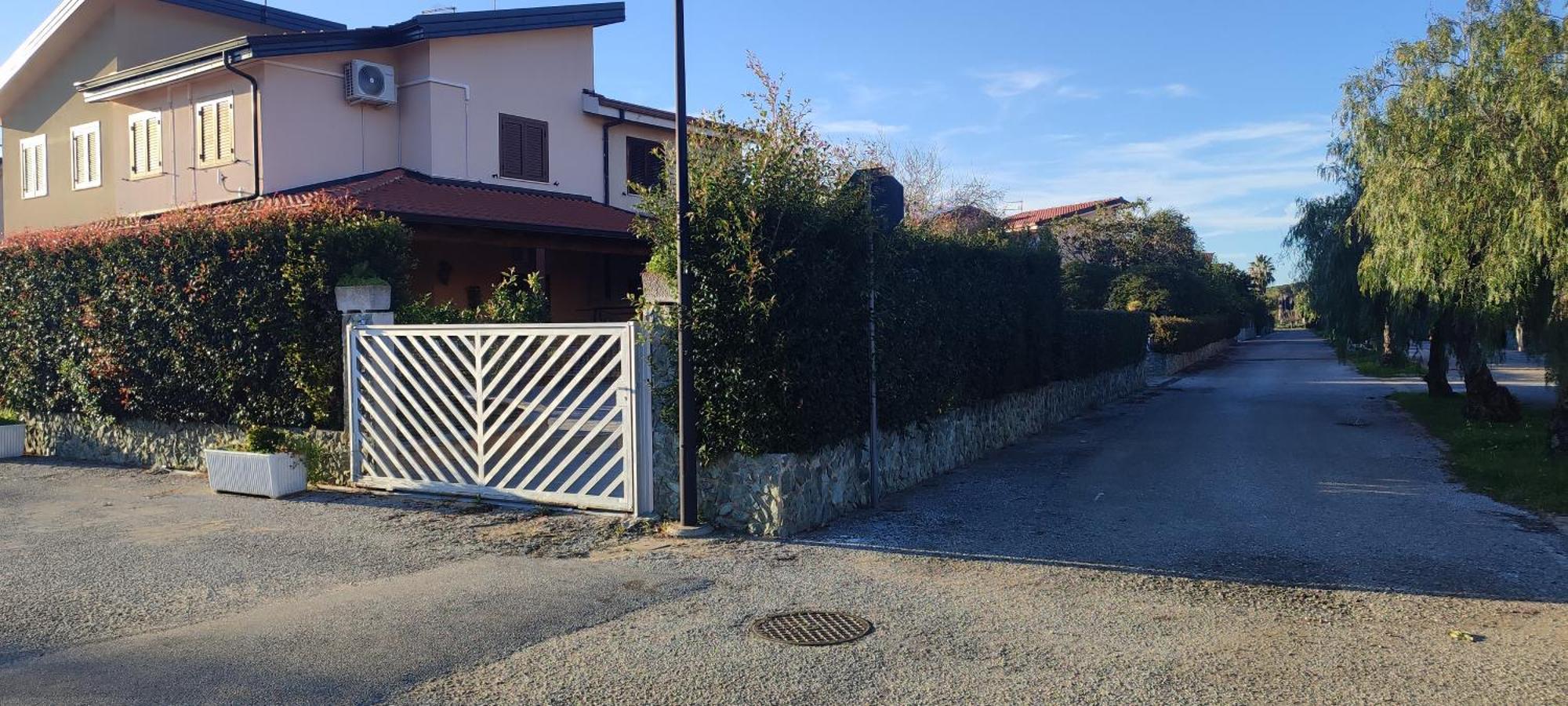 Villetta Aurora Villaggio Porto Ada A 2 Passi Dal Mare Pizzo  Exterior photo